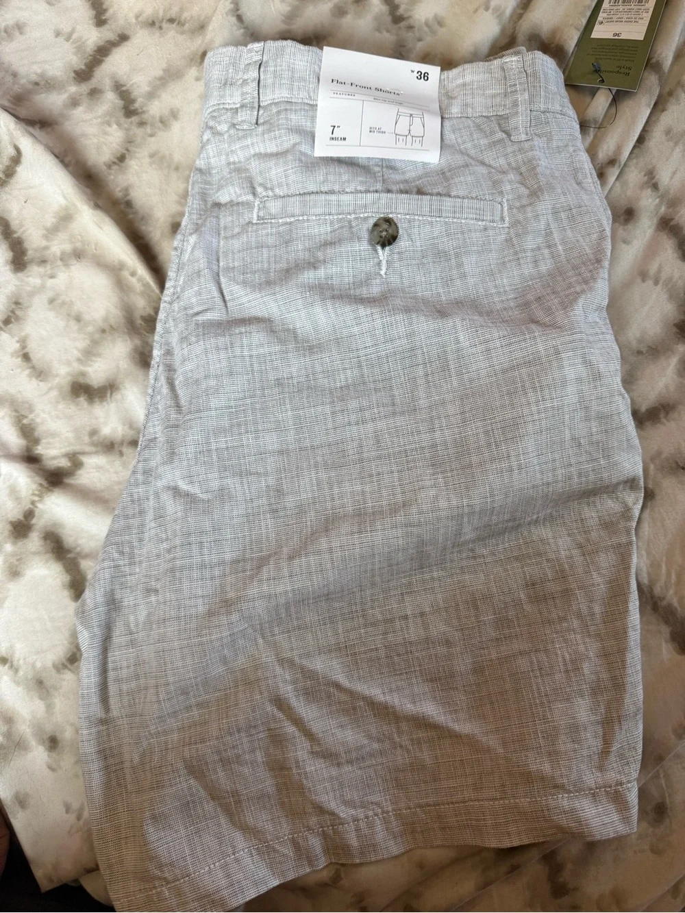 Goodfellow & Co Light Gray Flat Front Men’s Shorts